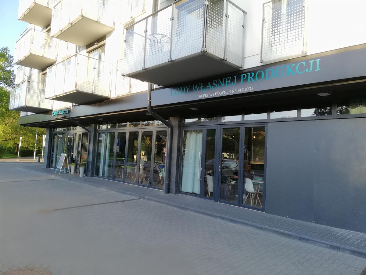 Karmazynowy Apartament Nad Morzem Apartment Kolobrzeg Exterior photo